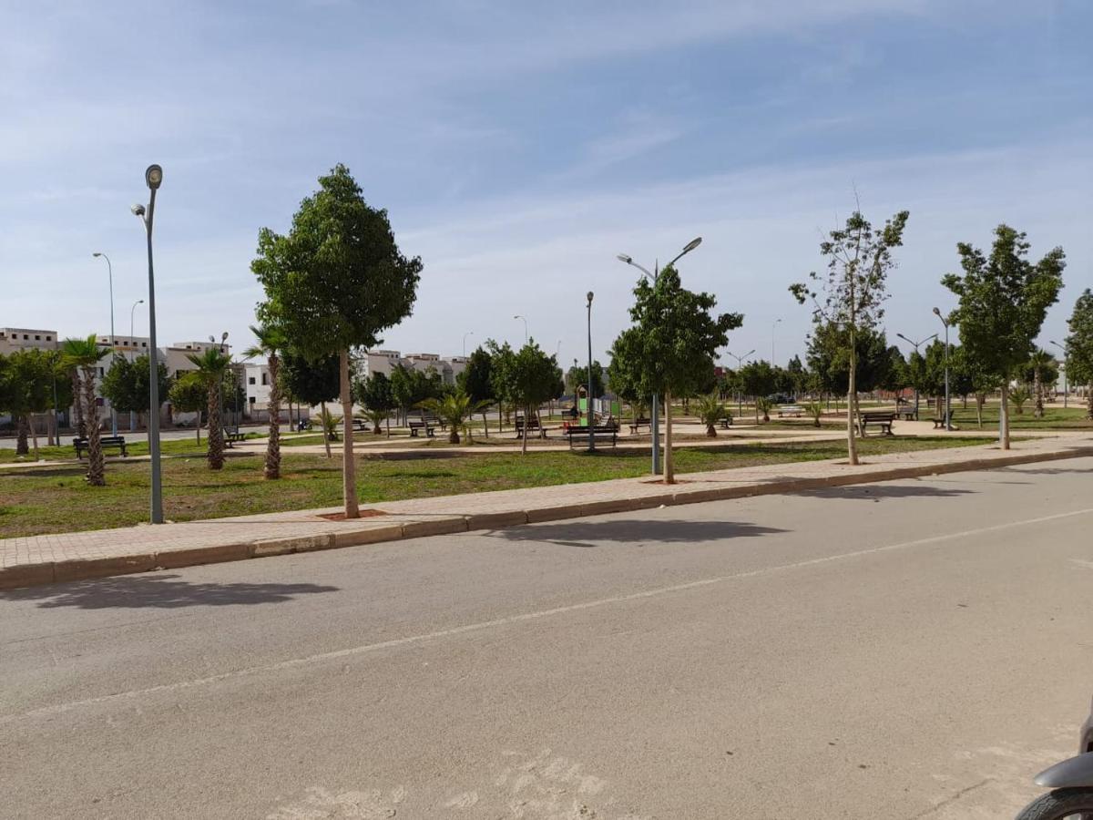 Appartement Nador Wifi Gratuit Clima Mobile Eksteriør bilde